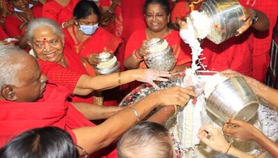 மேல்மருவத்தூர் ஆதிபராசக்தி சித்தர் பீட ஆடிப்பூர விழா : சுயம்பு அம்மனுக்கு 3 லட்சம் பக்தர்கள் பால் அபிஷேகம்