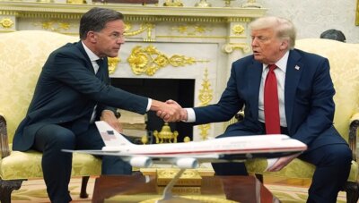 போரை 50 நாளில் நிறுத்தாவிட்டால் ரஷ்யாவுக்கு எதிராக 100 சதவீத வரி