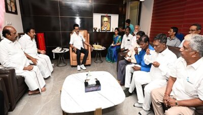 தூய்மைப் பணியாளர்கள் சங்க நிர்வாகிகள் ஸ்டாலினை நேரில் சந்தித்து நன்றி