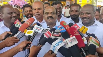 தொண்டர்களின் எண்ணத்தை வெளிப்படுத்தியுள்ளார் செங்கோட்டையன்