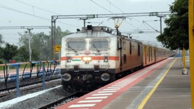 நெல்லை – -சென்னை வந்தே பாரத் ரெயில் 20 பெட்டிகளுடன் இன்று முதல் இயக்கம்