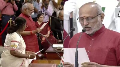 இந்தியாவின் 15வது துணை ஜனாதிபதியாக சி.பி.ராதாகிருஷ்ணன் பதவியேற்றார்