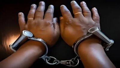 கீழ்பாக்கத்தில் மெத்தம்பெட்டமைன் போதைப்பொருள் விற்பனை: 2 பேர் கைது