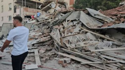 கொல்கத்தாவில் பயங்கர நிலநடுக்கம்: வீடு, கட்டடங்கள் குலுங்கியது