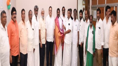 தமிழ்நாடு ஐ.என்.டி.யு.சி செயற்குழுவில் தீர்மானம்