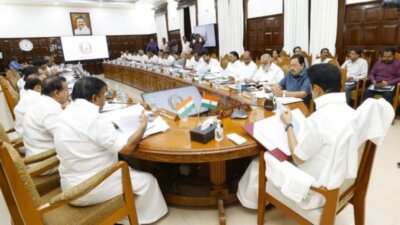 மு.க.ஸ்டாலின் தலைமையில் தி.மு.க. எம்.பி.க்கள் கூட்டம்