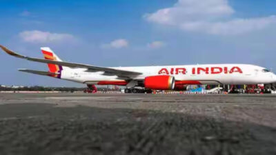 மும்பை–லண்டன் ஏர் இந்தியா விமானத்தில் கோளாறு: பயணிகள் அவதி