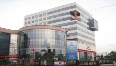 ராயப்பேட்டை எக்ஸ்பிரஸ் அவென்யூ மாலில் தீ விபத்து: பொதுமக்கள் பத்திரமாக வெளியேற்றம்