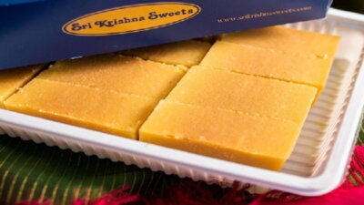 சென்னை கே.கே.நகர்–கூடுவாஞ்சேரியில் ஸ்ரீ கிருஷ்ணா ஸ்வீட்ஸ் 2 புதிய விற்பனை நிலையம் திறப்பு