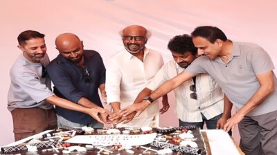 ‘ஜெயிலர் – 2’ படப்பிடிப்பில் ‘கேக்’ வெட்டி பிறந்தநாள் கொண்டாடினார் ரஜினிகாந்த்