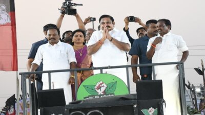 பச்சைப்பொய் சொல்லி மக்களை ஏமாற்றும் ஸ்டாலின்: எடப்பாடி பழனிசாமி தாக்கு