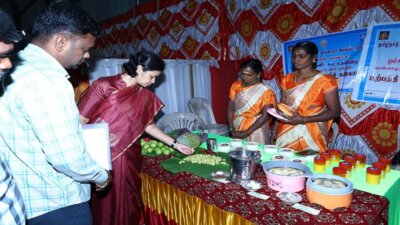 மகளிர் சுய உதவிக் குழு உற்பத்தி கண்காட்சி ராணிப்பேட்டை கலெக்டர் துவக்கி வைத்தார்