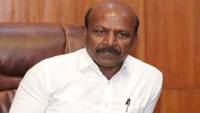 மாற்றுத்திறனாளிகளுக்கு உதவி உபகரணங்கள் : அமைச்சர் சுப்பிரமணியன் வழங்கினார்