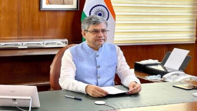 தமிழ்நாடு உள்பட 8 மாநிலங்களில்  மின்னணு உற்பத்தி திட்டங்கள்: மத்திய அரசு ஒப்புதல்