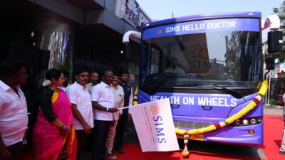 கிராம மக்களுக்கு வீடு தேடி வந்து சிகிச்சைக்கு சிம்ஸ் மருத்துவமனை முன்னணி மருத்துவருடன் மருத்துவ பேருந்து வசதி அறிமுகம் தலைவர் ரவி பச்சமுத்து தகவல்