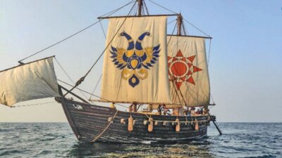 இந்திய கடற்படை என்ஜினியரிங் நிபுணர்கள் உருவாக்கிய கவுண்டின்யா பாய்மரக்கப்பல்