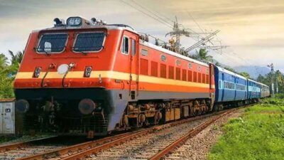 பொங்கல் பண்டிகை கூடுதல் சிறப்பு ரெயில்கள் அறிவிப்பு: நாளை டிக்கெட் முன்பதிவு தொடக்கம்