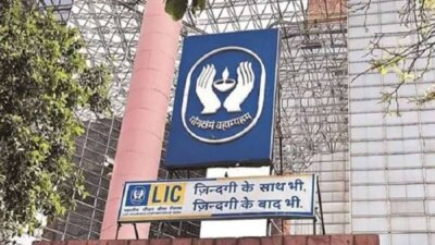 பிரிமியம் செலுத்தாத காலாவதியான எல்ஐசி பாலிசிகளை புதுப்பிக்கலாம்