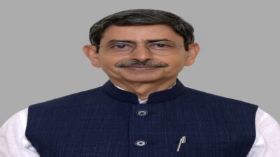 கவர்னர் ஏன் வெளிநடப்பு செய்தார்? மக்கள் மாளிகை விளக்கம்